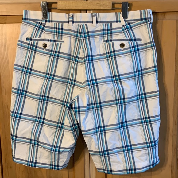 NWT Brooks Brothers (35”) - Picture 8 of 12